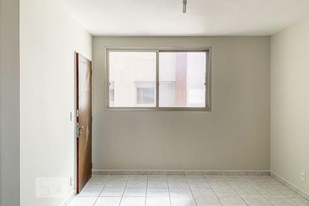 Sala de apartamento para alugar com 1 quarto, 50m² em Vila Itapura, Campinas