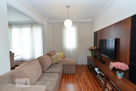 Apartamento à venda com 108m², 2 quartos e sem vagaSala