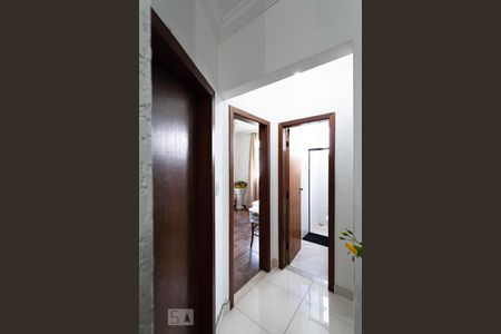 Corredor de apartamento à venda com 4 quartos, 160m² em Palmares, Belo Horizonte