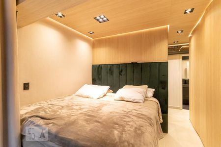 Suíte de apartamento à venda com 2 quartos, 120m² em Pinheiros, São Paulo