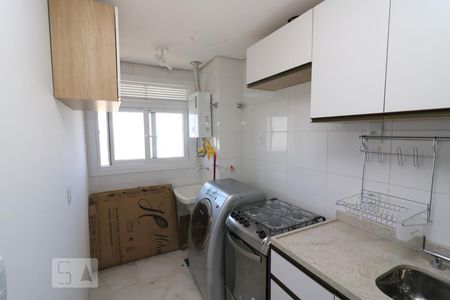 Apartamento para alugar com 75m², 2 quartos e 3 vagas Apartamento para alugar com 75m², 2 quartos e 3 vagasCozinha e Área de Serviço