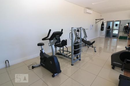 Apartamento para alugar com 75m², 2 quartos e 3 vagas Apartamento para alugar com 75m², 2 quartos e 3 vagasÁrea comum - Academia