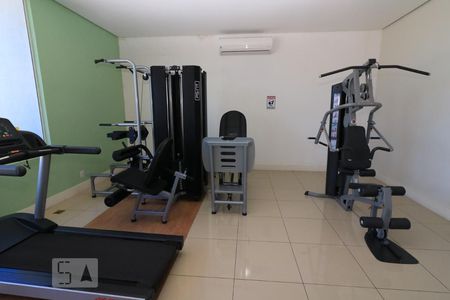 Apartamento para alugar com 75m², 2 quartos e 3 vagas Apartamento para alugar com 75m², 2 quartos e 3 vagasÁrea comum - Academia