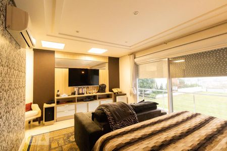 Casa de condomínio à venda com 320m², 4 quartos e 4 vagas Casa de condomínio à venda com 320m², 4 quartos e 4 vagasSuíte 2