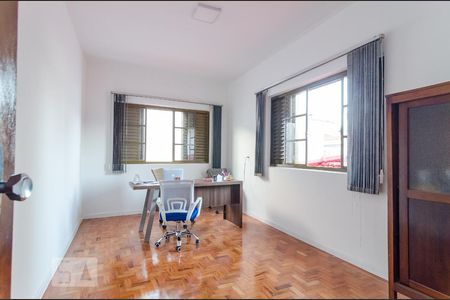 Casa à venda com 500m², 15 quartos e 3 vagas Casa à venda com 500m², 15 quartos e 3 vagasQuarto 3