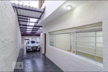 Casa à venda com 500m², 15 quartos e 3 vagas Casa à venda com 500m², 15 quartos e 3 vagasGaragem