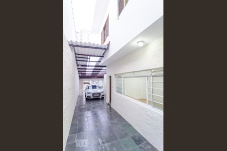 Casa à venda com 500m², 15 quartos e 3 vagas Casa à venda com 500m², 15 quartos e 3 vagasGaragem