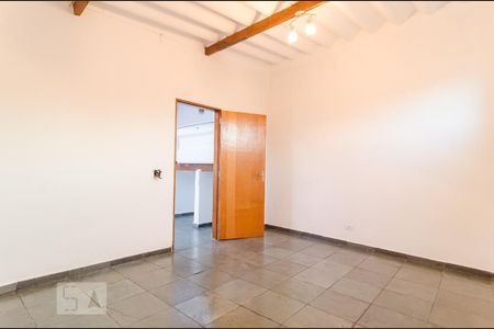 Casa à venda com 500m², 15 quartos e 3 vagas Casa à venda com 500m², 15 quartos e 3 vagasSuíte