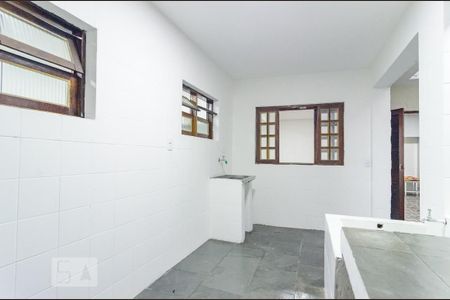 Casa à venda com 500m², 15 quartos e 3 vagas Casa à venda com 500m², 15 quartos e 3 vagasLavanderia
