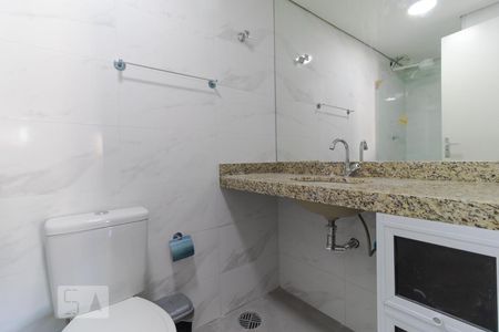 Banheiro de kitnet/studio à venda com 1 quarto, 42m² em Botafogo, Campinas