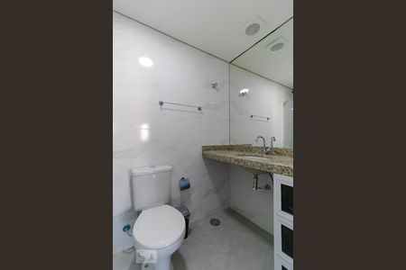 Banheiro de kitnet/studio à venda com 1 quarto, 42m² em Botafogo, Campinas