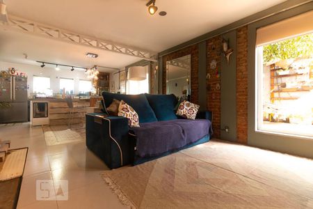 Sala de casa à venda com 3 quartos, 220m² em Indianópolis, São Paulo