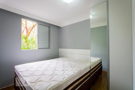 Quarto 1 de apartamento à venda com 2 quartos, 49m² em Parque São Vicente, Santo André