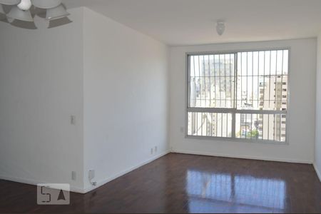 Sala de apartamento à venda com 2 quartos, 90m² em Icaraí, Niterói