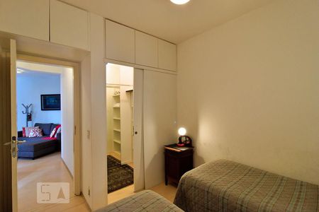 Apartamento para alugar com 50m², 1 quarto e 1 vaga Apartamento para alugar com 50m², 1 quarto e 1 vagaQuarto