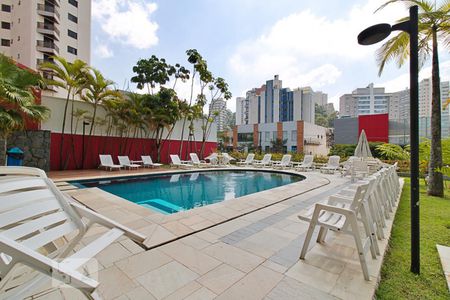 Apartamento para alugar com 50m², 1 quarto e 1 vaga Apartamento para alugar com 50m², 1 quarto e 1 vagaÁrea comum - Piscina