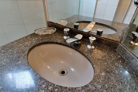 Apartamento para alugar com 50m², 1 quarto e 1 vaga Apartamento para alugar com 50m², 1 quarto e 1 vagaBanheiro