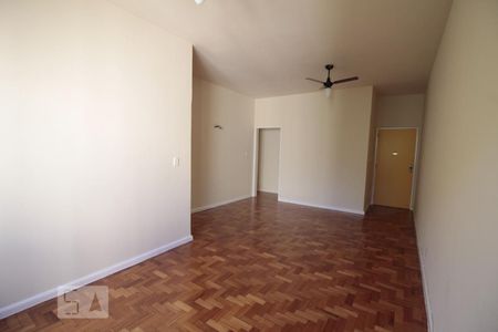 Sala de apartamento à venda com 2 quartos, 89m² em Copacabana, Rio de Janeiro