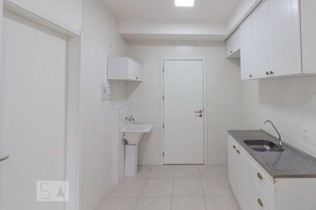 Sala e Cozinha de apartamento para alugar com 1 quarto, 33m² em Ferreira, São Paulo