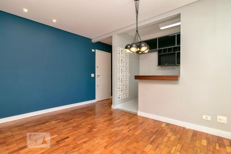 Sala de apartamento para alugar com 1 quarto, 55m² em Vila Andrade, São Paulo