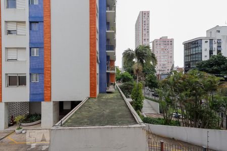 Vista da Sala de apartamento para alugar com 3 quartos, 106m² em Moinhos de Vento, Porto Alegre
