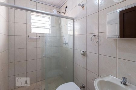 Banheiro de casa para alugar com 2 quartos, 90m² em Vila Yara, Osasco