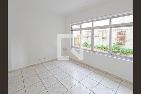 Sala 2 de casa à venda com 3 quartos, 250m² em Vila Cavaton, São Paulo