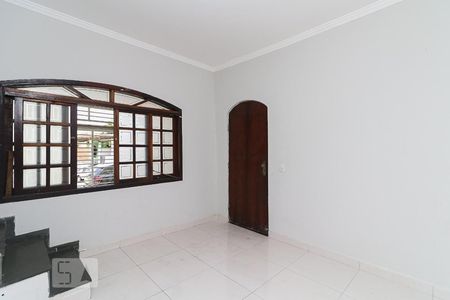 Sala de casa para alugar com 3 quartos, 180m² em Jardim Roberto, Osasco
