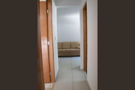 Corredor de apartamento para alugar com 2 quartos, 57m² em Demarchi, São Bernardo do Campo