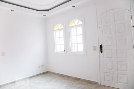 Sala de casa para alugar com 2 quartos, 150m² em Vila Nova Curuçá, São Paulo
