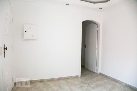 Sala de casa para alugar com 2 quartos, 150m² em Vila Nova Curuçá, São Paulo