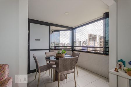 Varanda de apartamento para alugar com 2 quartos, 98m² em Pituba, Salvador