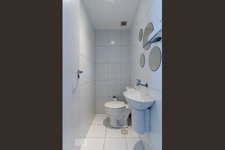 Lavabo de apartamento para alugar com 2 quartos, 98m² em Pituba, Salvador