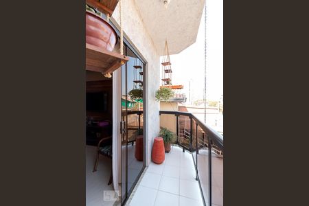 Varanda sala de casa à venda com 3 quartos, 195m² em Vila Ristori, Guarulhos