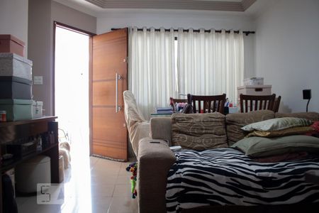 Sala de casa à venda com 3 quartos, 82m² em Vila Aricanduva, São Paulo