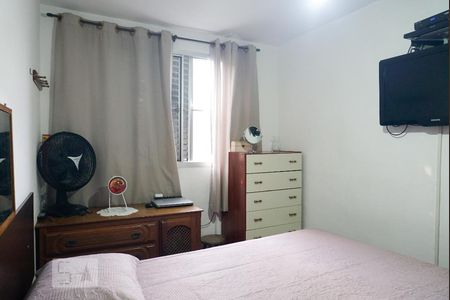 Quarto 1 de apartamento para alugar com 2 quartos, 50m² em Vila Silvia, São Paulo