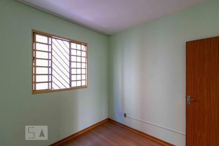 Quarto 1 de apartamento à venda com 2 quartos, 60m² em Itapoã, Belo Horizonte