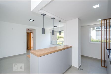 Sala de apartamento para alugar com 2 quartos, 68m² em Vila da Serra, Nova Lima