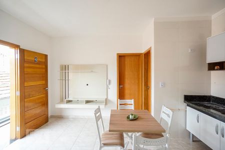 Sala e cozinha de apartamento à venda com 1 quarto, 32m² em Chácara Santo Antônio , São Paulo