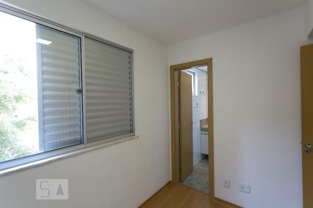 Suíte 1 de apartamento para alugar com 2 quartos, 58m² em Carmo, Belo Horizonte