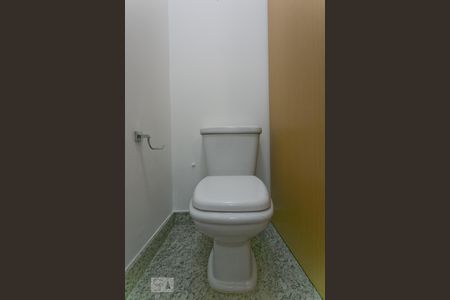 Lavabo de apartamento para alugar com 2 quartos, 58m² em Carmo, Belo Horizonte