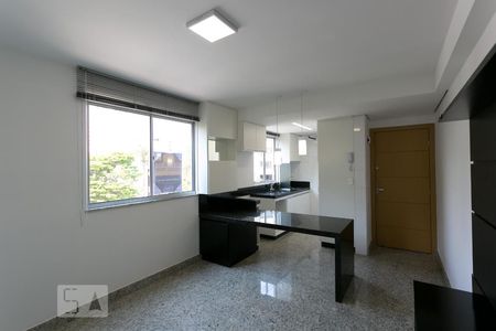 Sala de apartamento para alugar com 2 quartos, 58m² em Carmo, Belo Horizonte