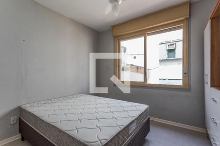 Quarto de apartamento para alugar com 1 quarto, 42m² em Jardim do Salso, Porto Alegre