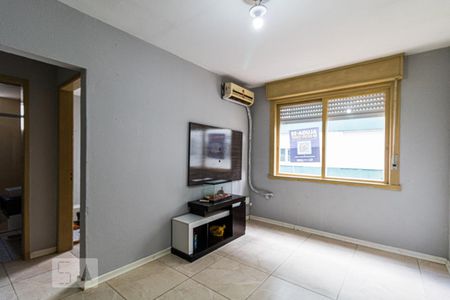Sala de apartamento à venda com 1 quarto, 42m² em Jardim do Salso, Porto Alegre