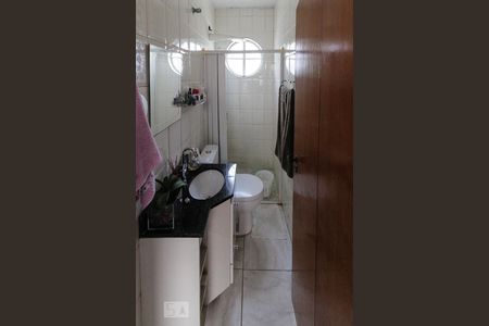 Banheiro de casa à venda com 4 quartos, 189m² em Chácara Belenzinho, São Paulo
