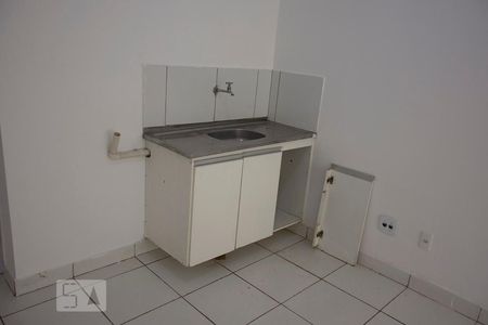 Cozinha de kitnet/studio para alugar com 1 quarto, 34m² em Asa Norte, Brasília