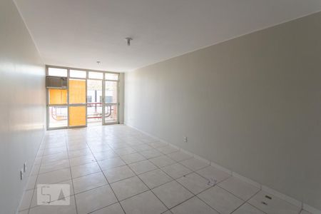 Sala de kitnet/studio para alugar com 1 quarto, 34m² em Asa Norte, Brasília