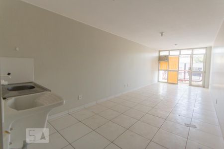 Sala de kitnet/studio para alugar com 1 quarto, 34m² em Asa Norte, Brasília