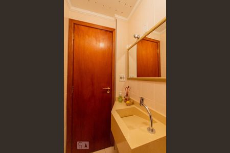 Lavabo de apartamento à venda com 3 quartos, 148m² em Vila Bastos, Santo André