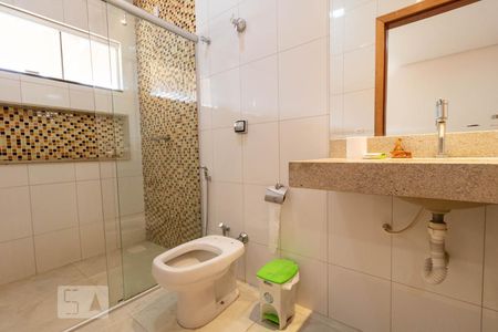 Banheiro Quarto 1 de casa para alugar com 3 quartos, 501m² em Residencial Hugo de Moraes, Goiânia